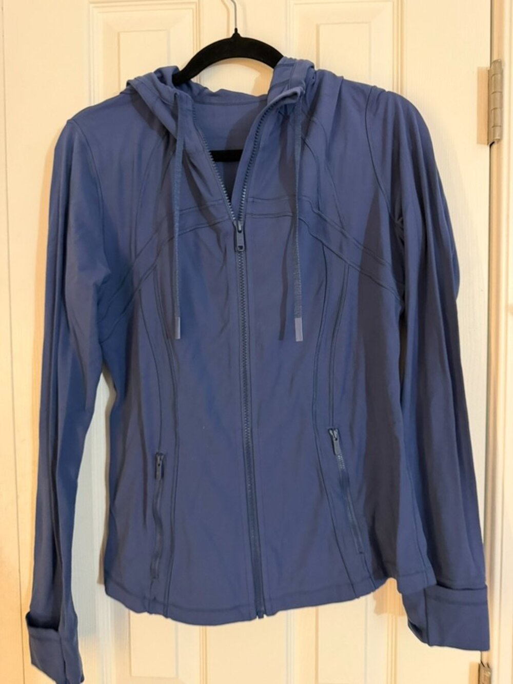Lululemon Athletica Hooded Define Jacket in Periwinkle Blue Size 12 Square Dot